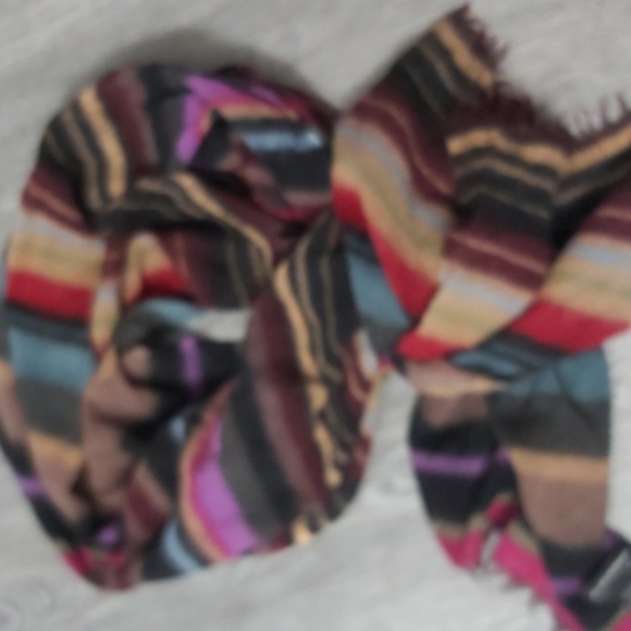 Club Monaco Scarf - Picture 2 of 9